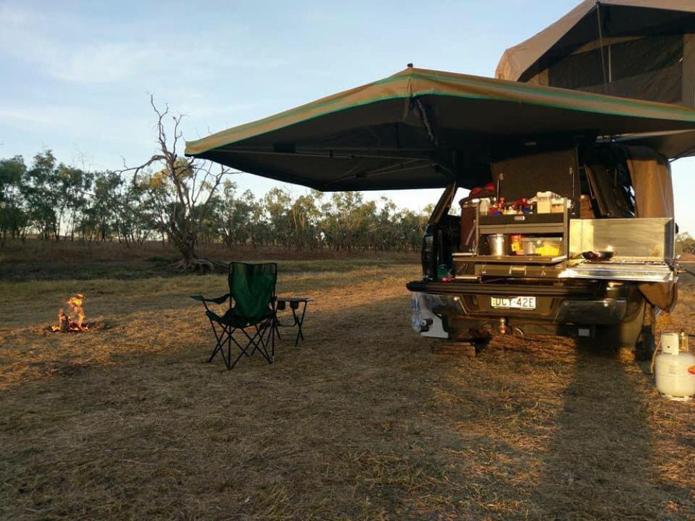 30 Second 4x4 Wing Awning - Vehicle Awnings