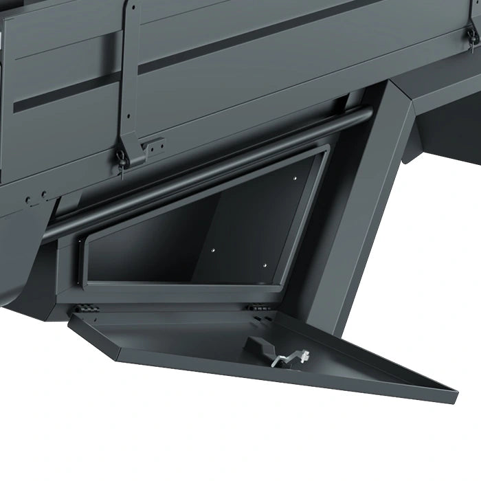 Under tray tool boxes on aluminium tray