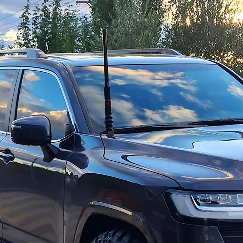 LC300 UHF Bonnet Mount