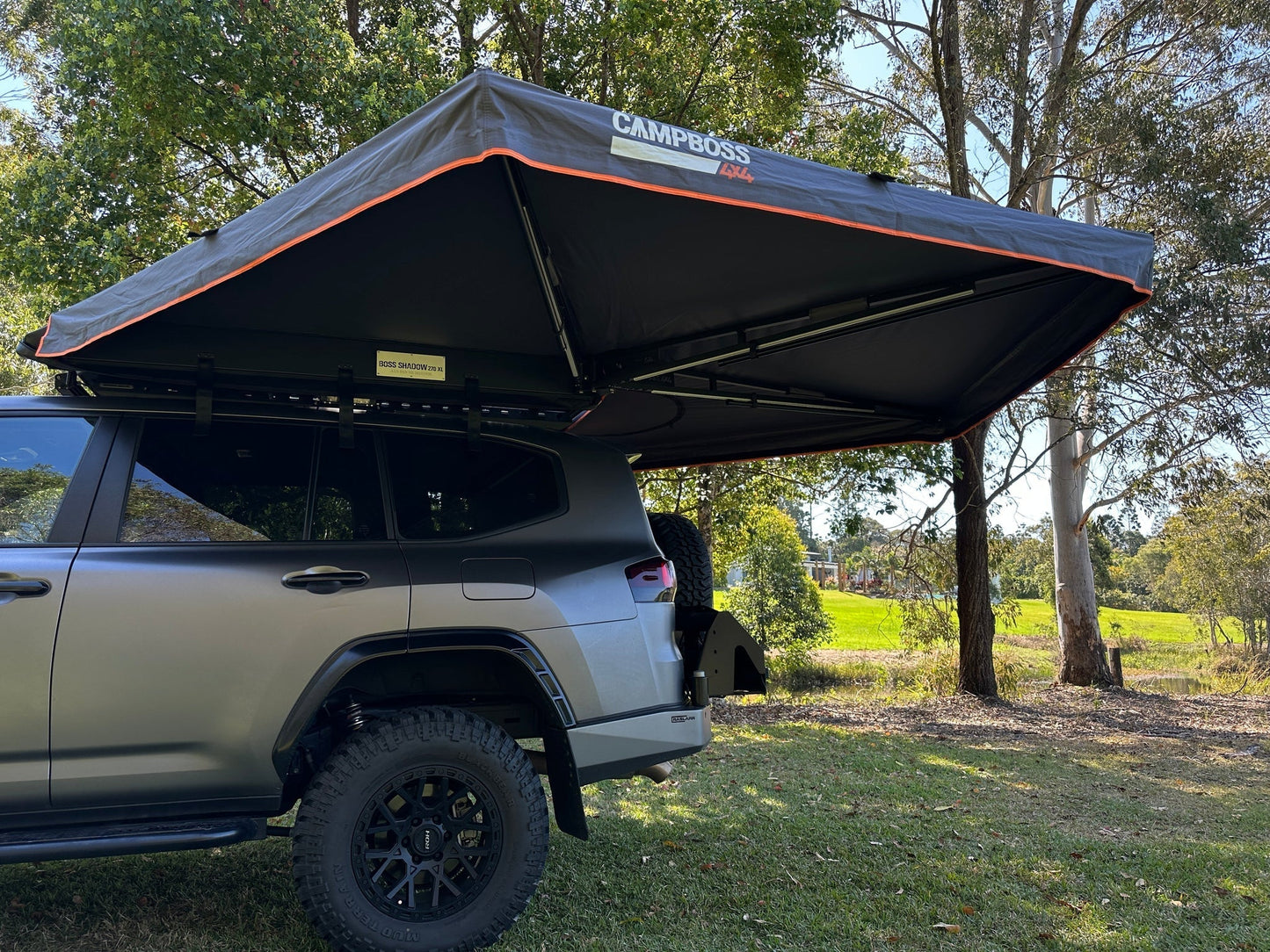 Campboss Campboss Shadow 270 Standard awning with Zipp RTT Entry