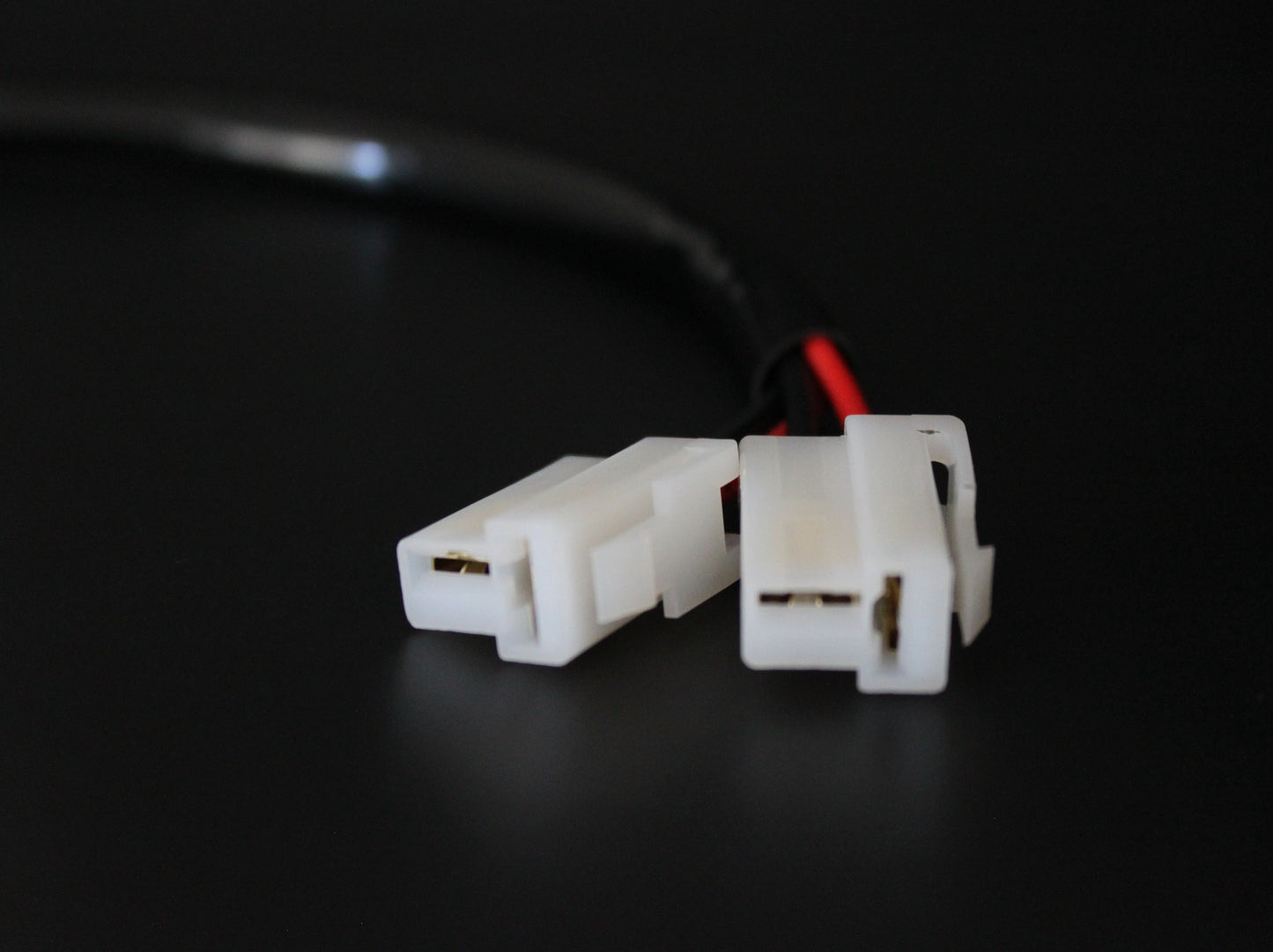 Piggyback Adapter Splitter