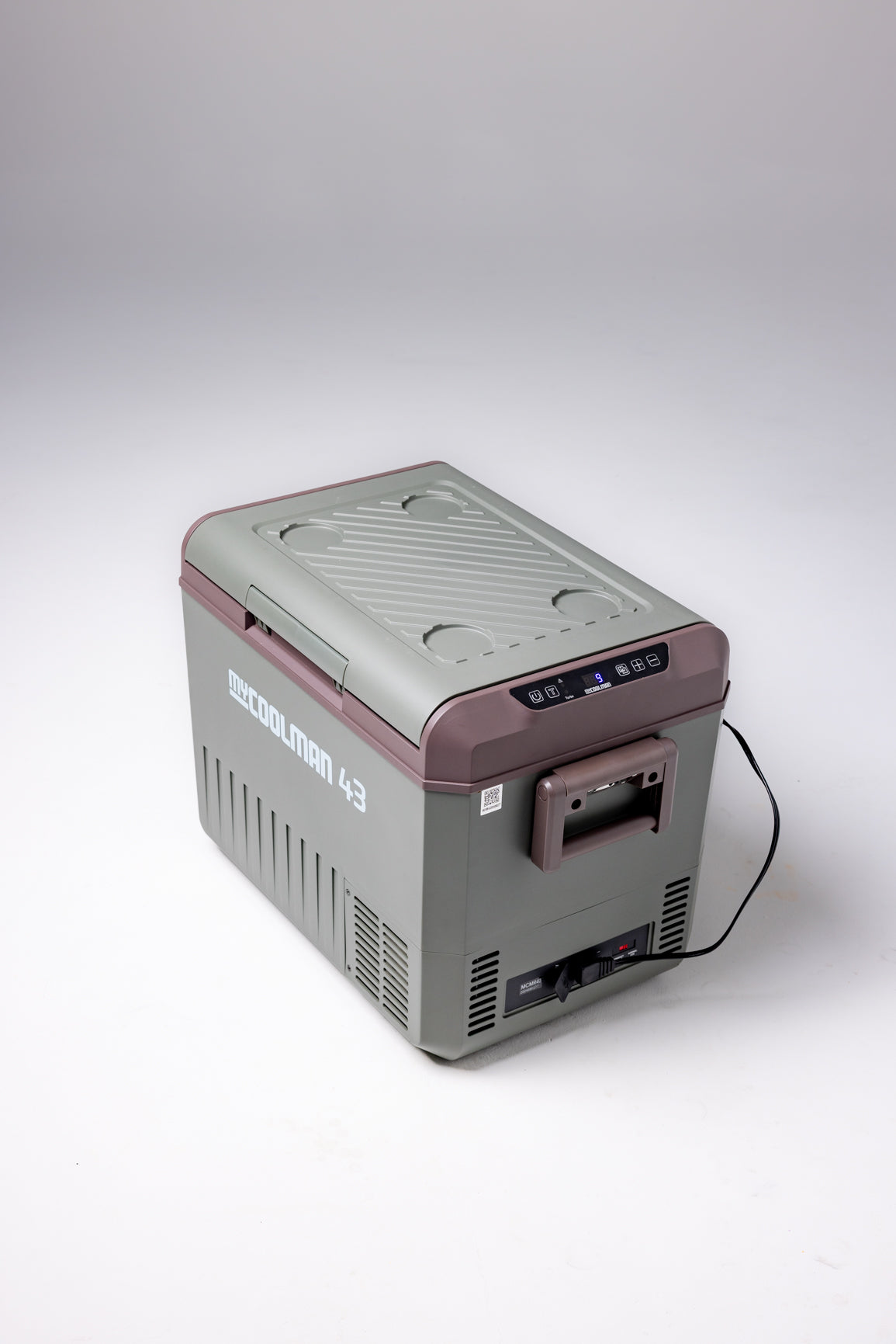 myCOOLMAN 43 Recreational Series