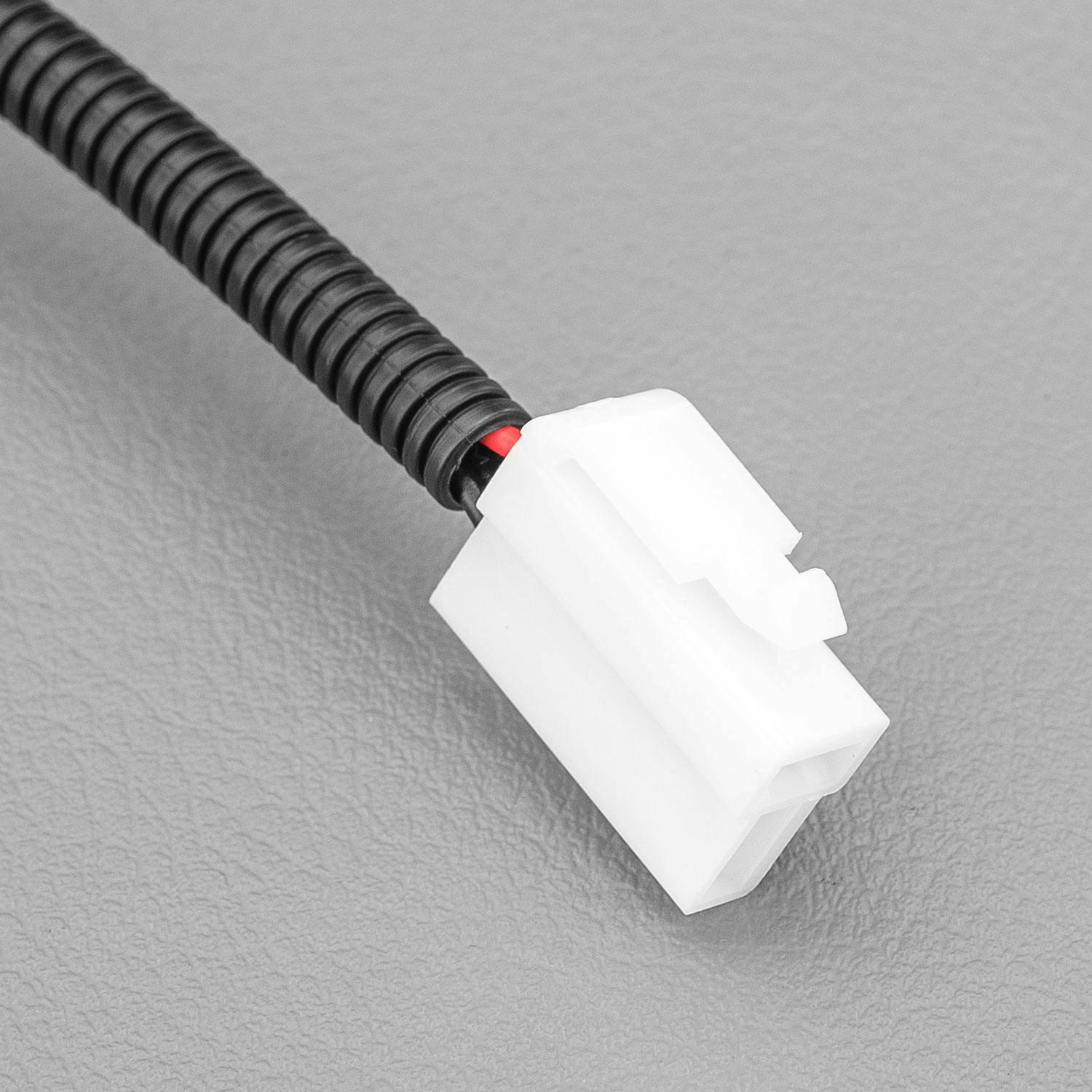 Isuzu D-Max (AUG-2020 to APR-2024) Piggy Back Adapter - View 4