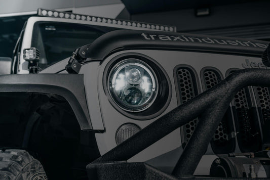 Carbon 7 Inch LED Headlight - Black (5700k)