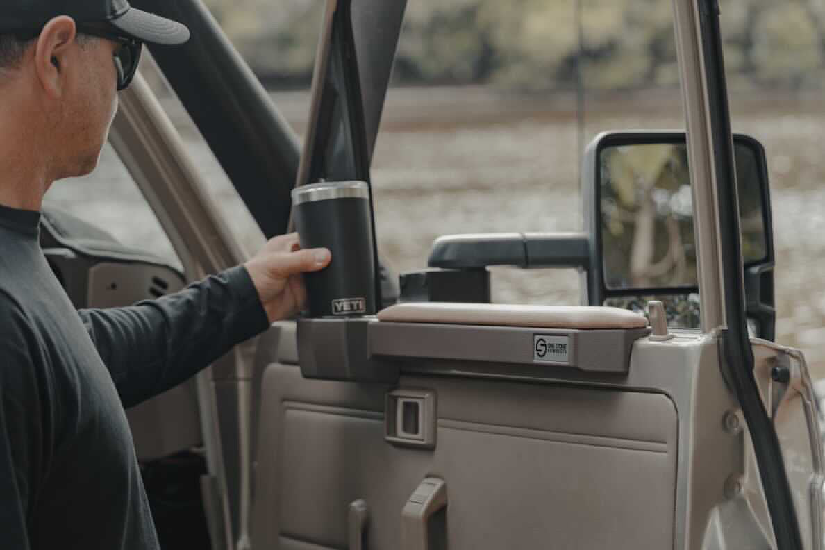 One Stone Armrests 70 Series Landcruiser Armrest: Tan Full set (Front driver + passenger side) Oak main body tan upholstery Default Title