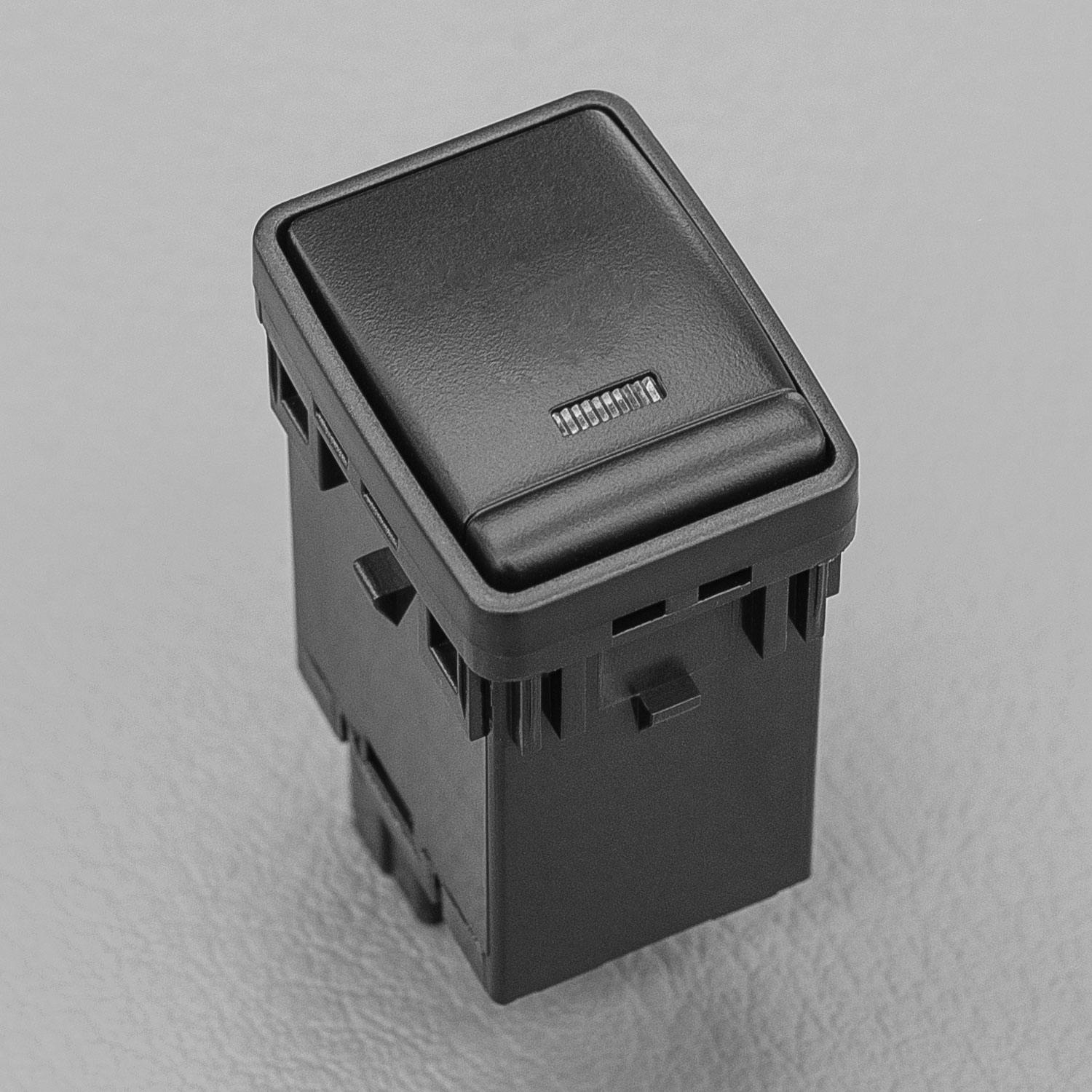 Nissan NP300 Navara Pathfinder Switch - Spot Lights - View 3