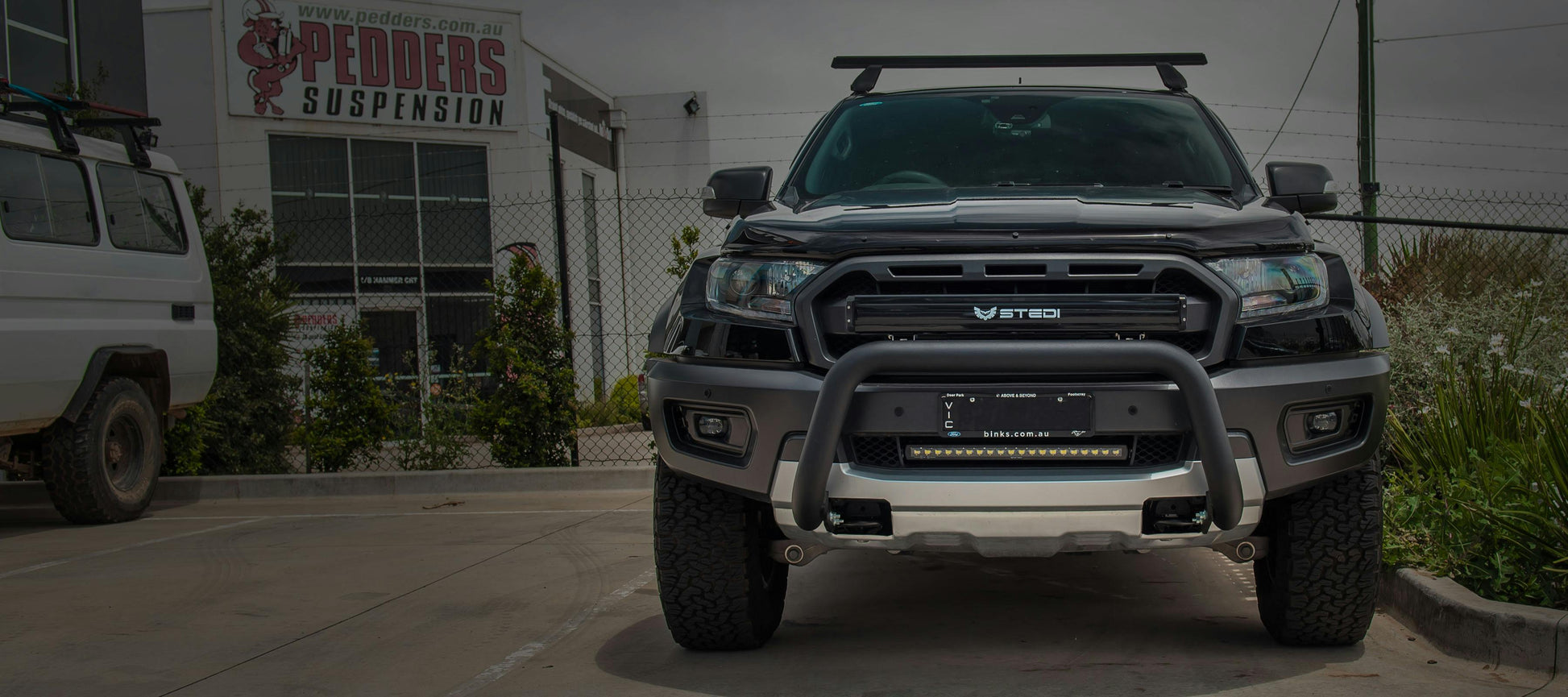 Ford Ranger & Everest Lower Grill Light Bar Mounting Bracket MK2 - View 6