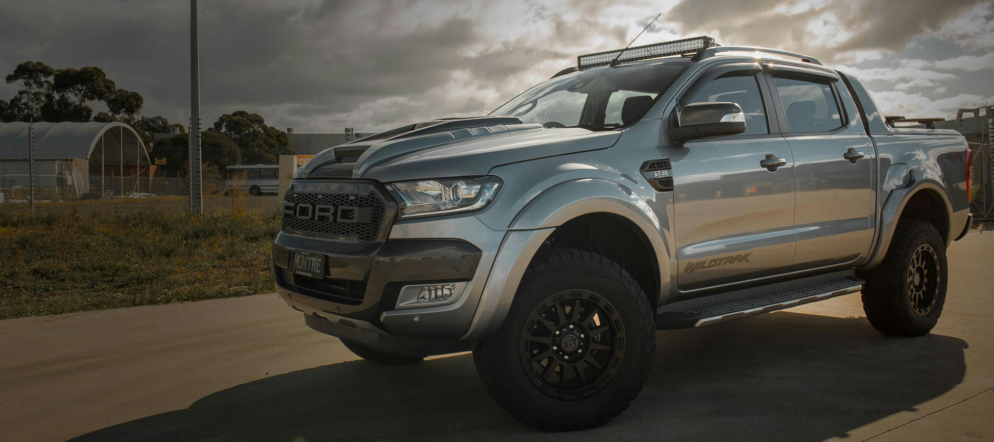 Ford Ranger Wildtrak FX4 Roof Light Bar Mounting Bracket