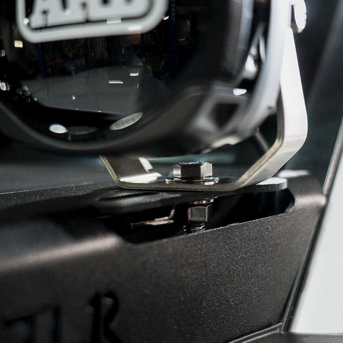 Aerial Bracket – Toyota Prado 250 series – Left-Hand Side A-Pillar Mount