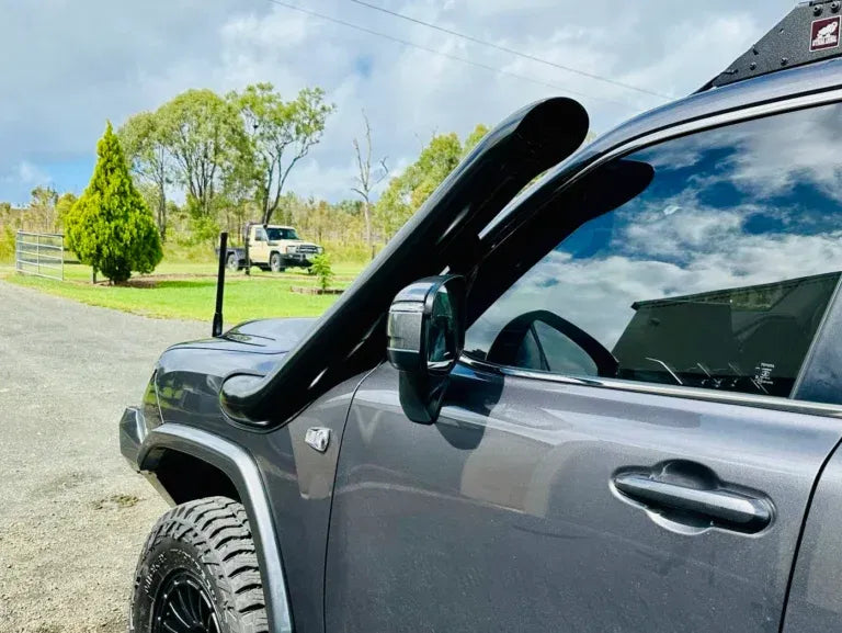 Phat Bars Toyota Landcruiser 300 Series Mid Entry Snorkel