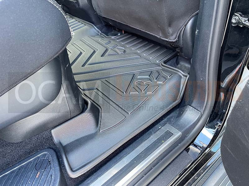 3D All Weather Floor Car Mats Liners For Toyota Landcruiser 200 Series, VX / Sahara