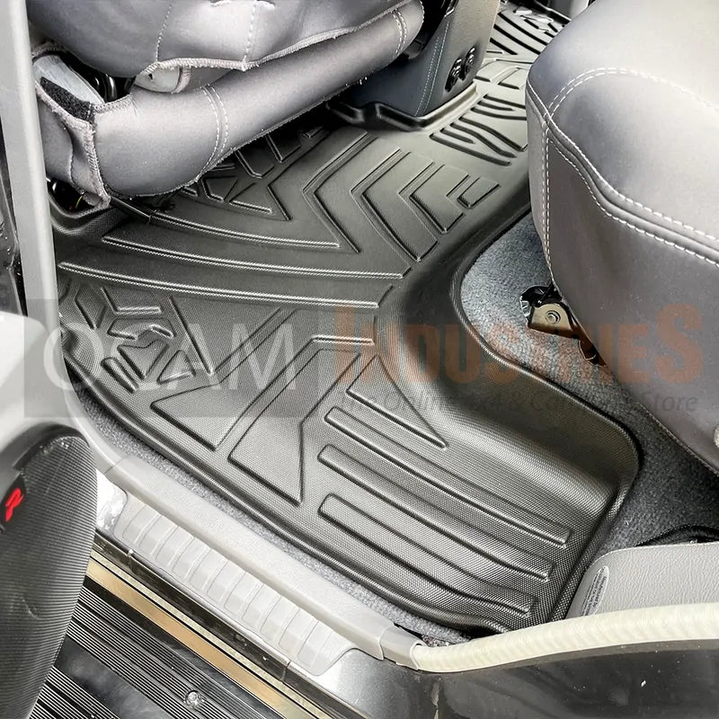 3D All Weather Floor Car Mats Liners For Toyota Landcruiser 70 76 79 DUAL CAB, 08/2012-Current, GXL