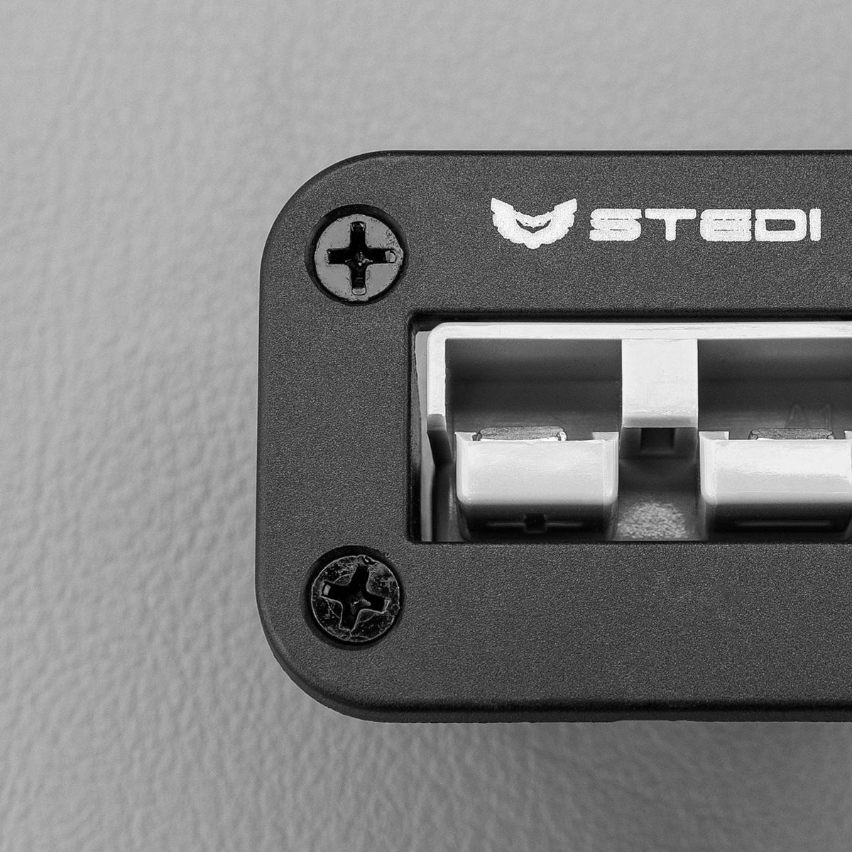 Stedi Anderson Plug Flush Mountable Plug