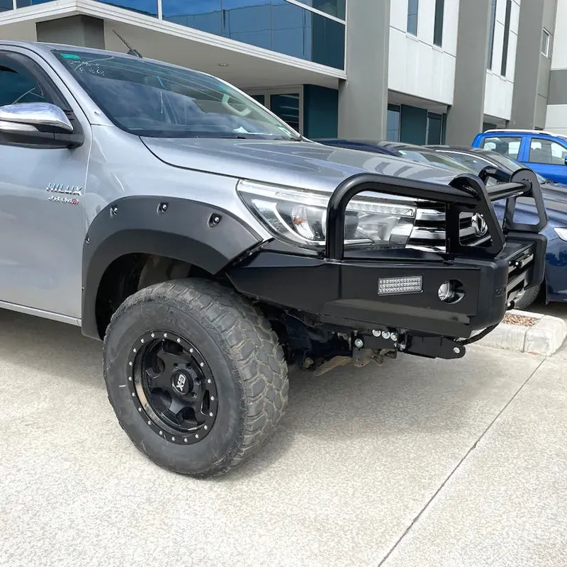 OCAM Deluxe Steel Bull Bar For Toyota Hilux N80 2015-09/2018, Winch Compatible