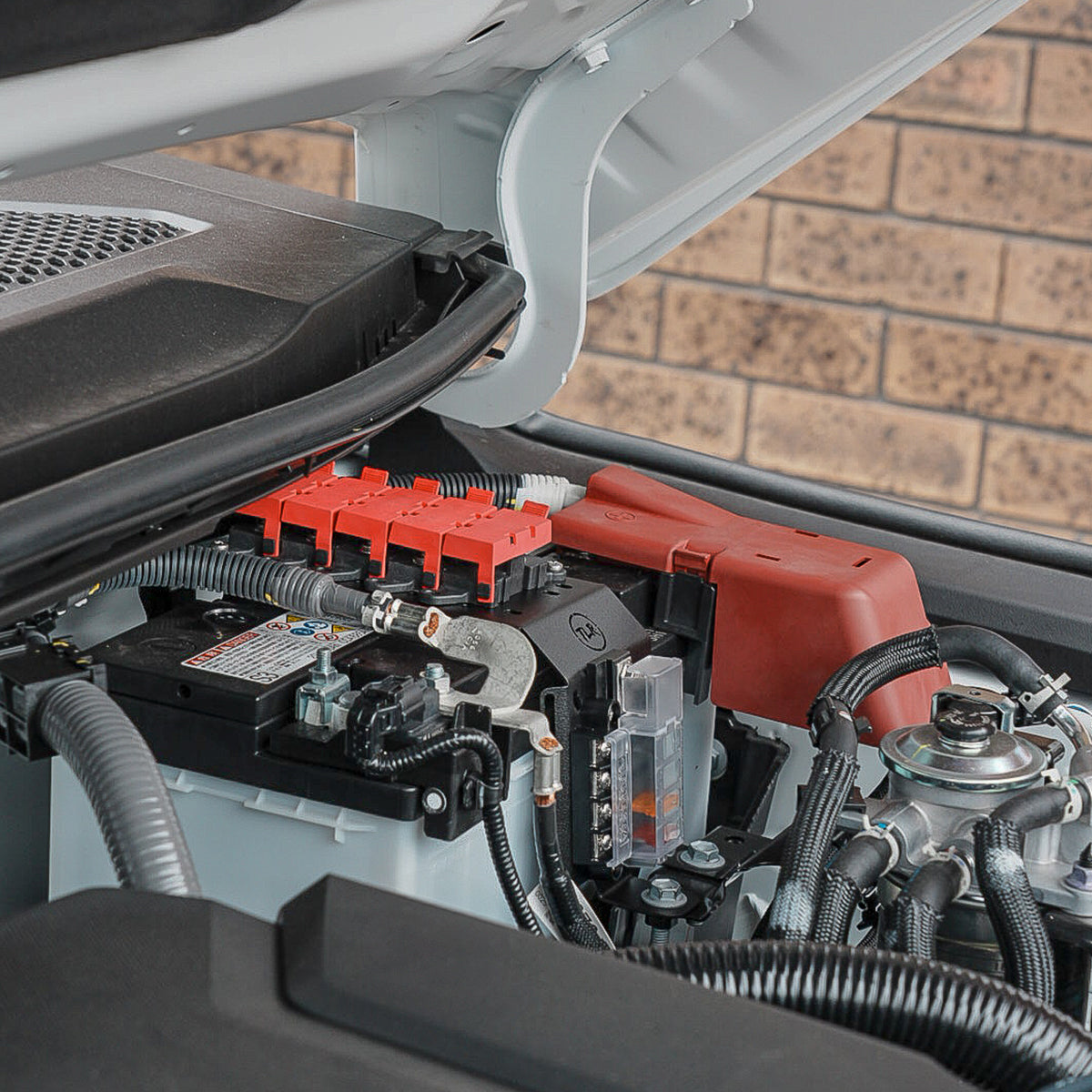 Electrical Accessory Bundle – Toyota Prado 250 series / Lexus GX550 – OEM Battery