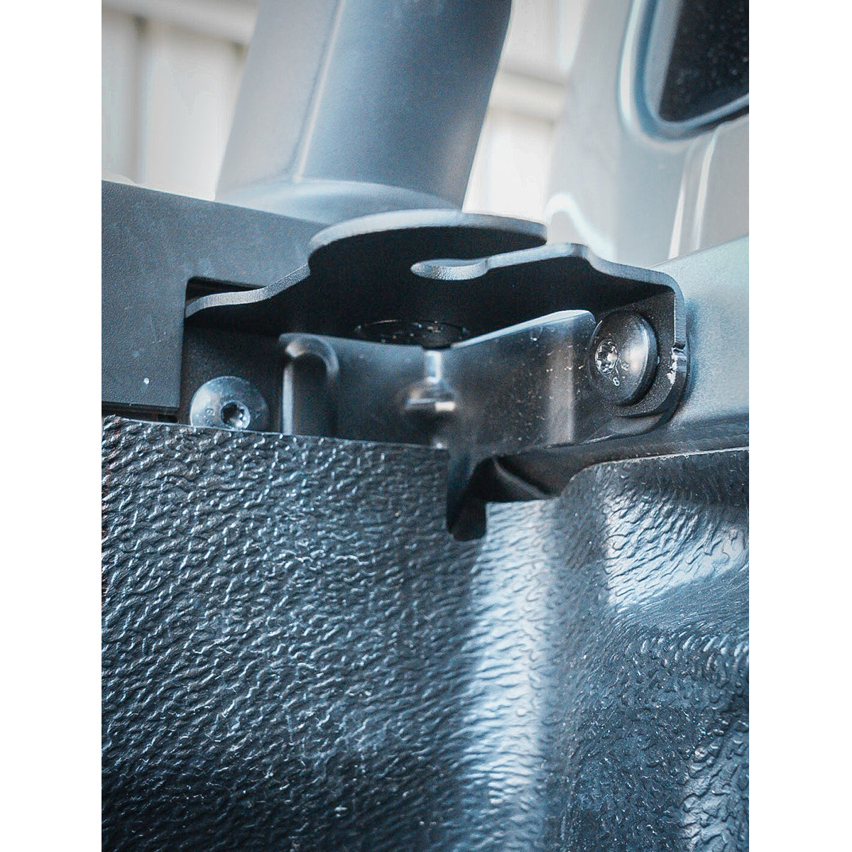 Aerial Bracket – Ford Ranger RA series – LHS Tub mount