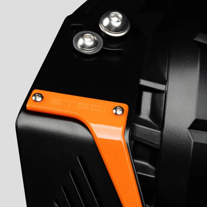 Stedi Type-X™ Sport Plus 7" Spot Lights