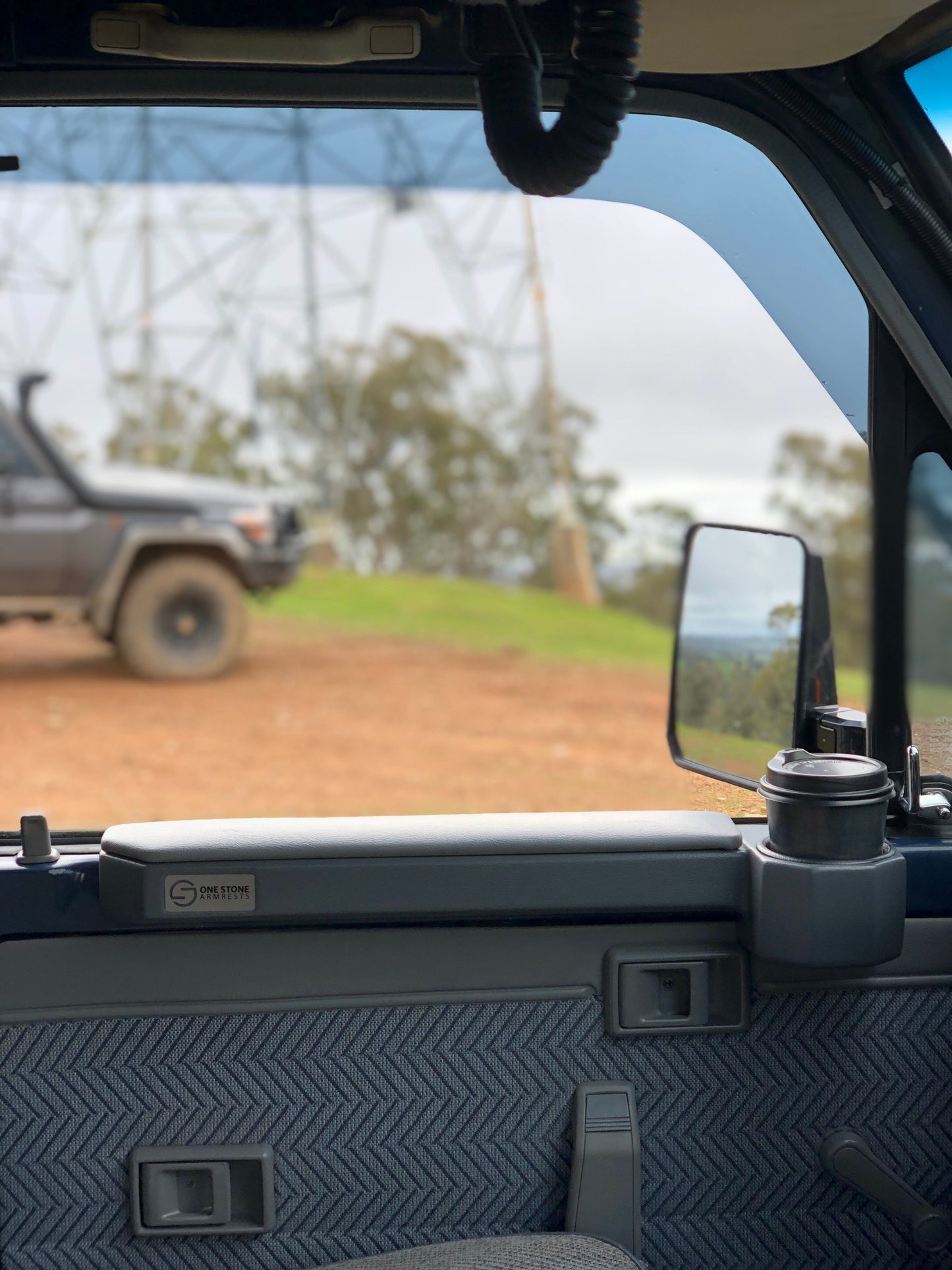 One Stone Armrests 70 Series Landcruiser Armrest: Grey Full set (Front driver + passenger side). Default Title