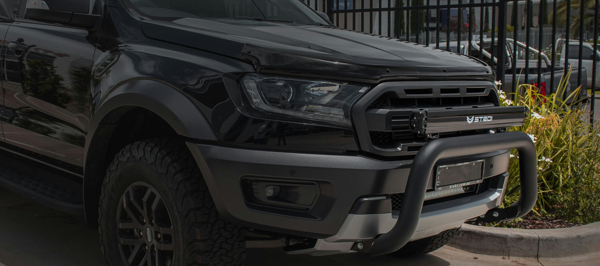 ST4K Light Bar Black Out Cover (22 Inch) - View 8