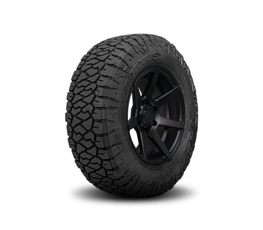 Maxxis LT 265/70 R17 121/118S 10PR AT811 RAZR Tyre