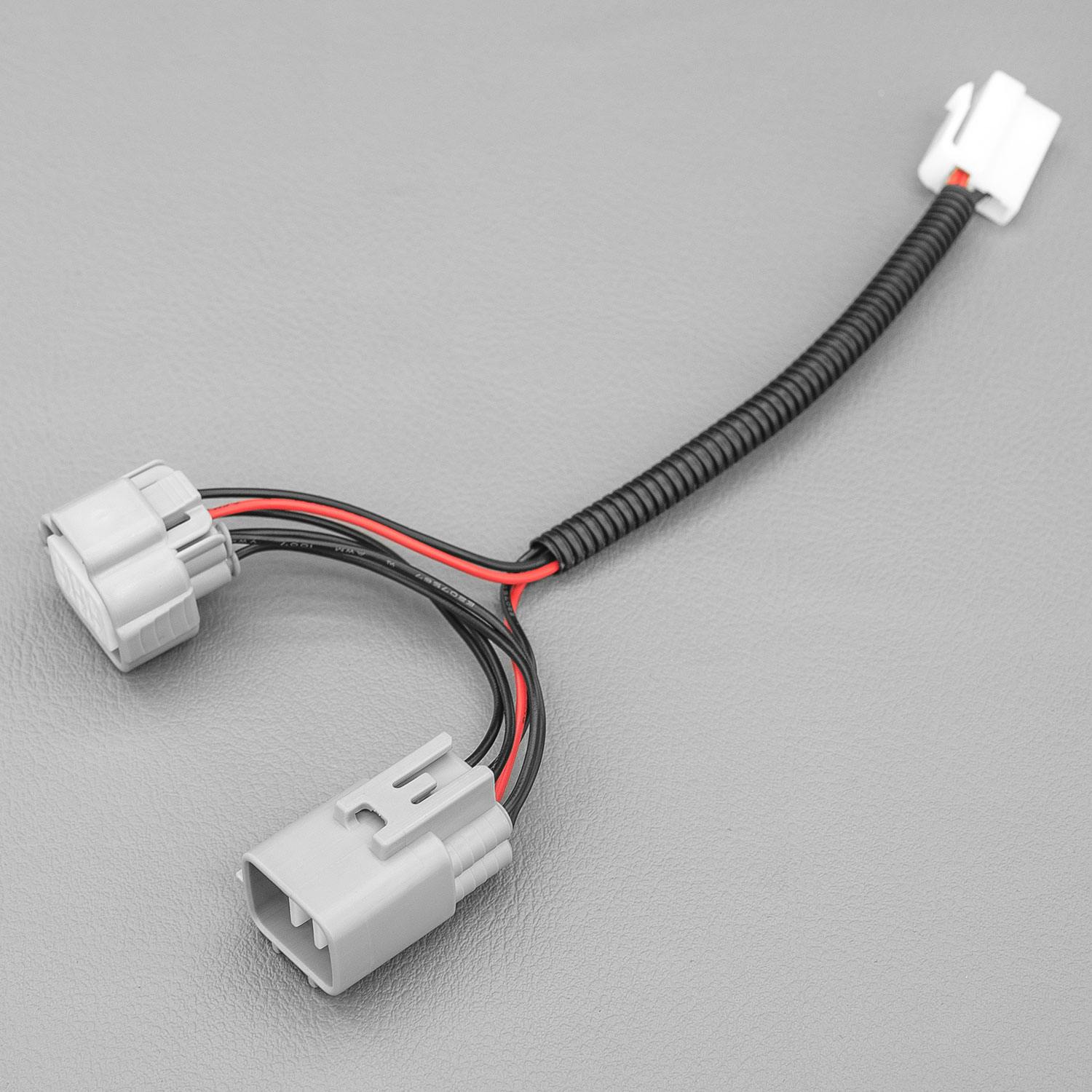 Isuzu D-Max (Pre AUG-2020) / MU-X (Pre Jul-2021) (LED models) Piggy Back Adaptor - View 6